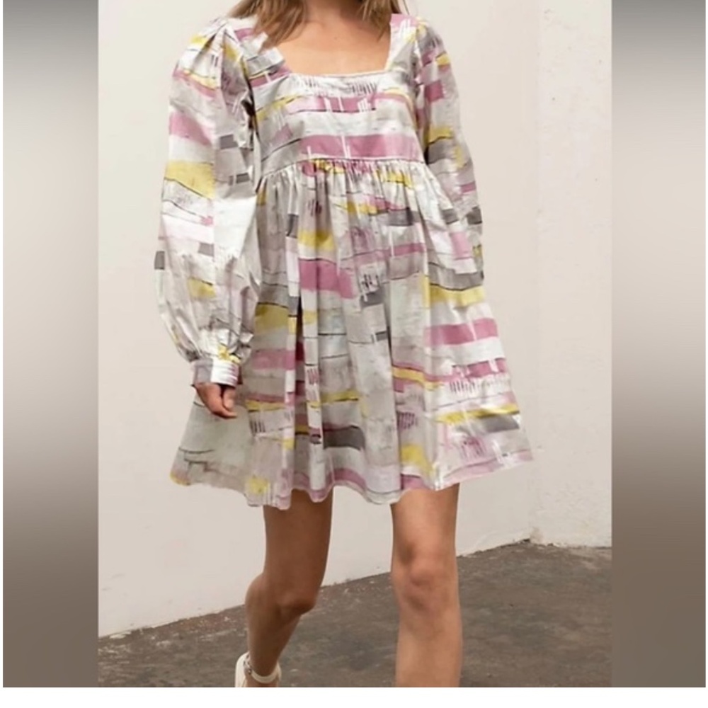 Moon River Pink Multi‎ Dress. NWT. Retail 108. All tags attached